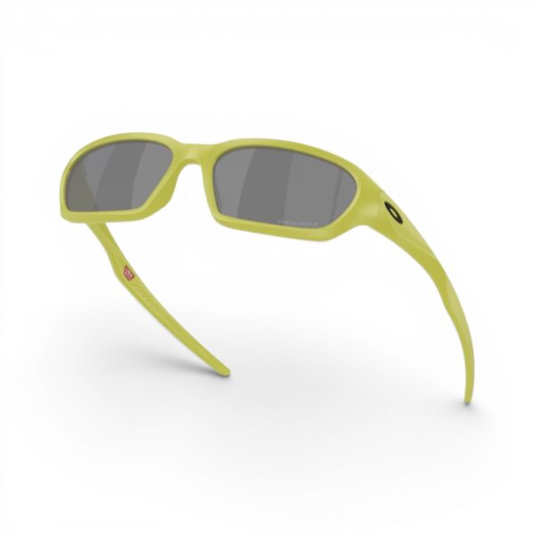 Oakley Terraforma OO 9530-04 Cactus Yellow Lime prize Black - Occhiali da sole - foto 3 | Ottica Zambrelli Parma